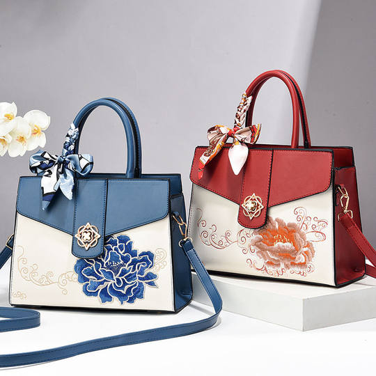 国潮牡丹刺绣轻奢新款手提包大气妈妈包大容量礼物中年单肩斜挎包