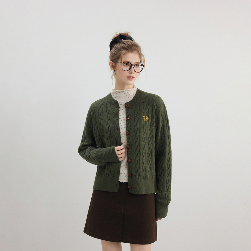 Bzxo High-End Dark Green Twist Knit Cardigan Jacket for Women, New Spring and Autumn Short Knit Sweater with Long Sleeves