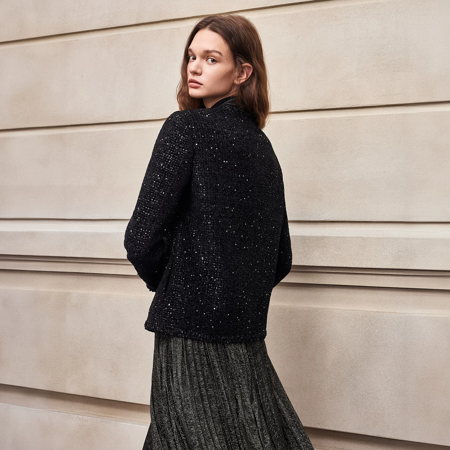 Демисезонный дизайн ногтевого декора, куртка, тренд сезона, стиль Chanel