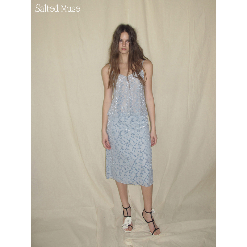 Saltedmuse French Romantic Mist Blue Jacquard Texture Skirt Saltedmuse French Romantic Mist Blue Jacquard Texture Skirt