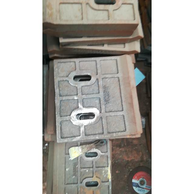 Mixer accessories Wear-resistant mixing arm Sany Zhonglian Nanfang Roadbed lining board mixing blade mechanical accessories
