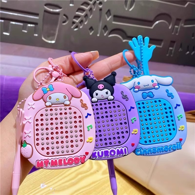 漫画クロミ減圧磁気吸引スチールボール描画ボードキーホルダーメロディスクールバッグペンダント迷路ボールおもちゃ