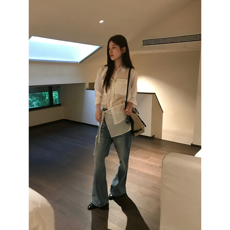 The Breathe New Fall Collection Hot-Selling Flared Distressed Jeans + Ruffled Sheer Shirt