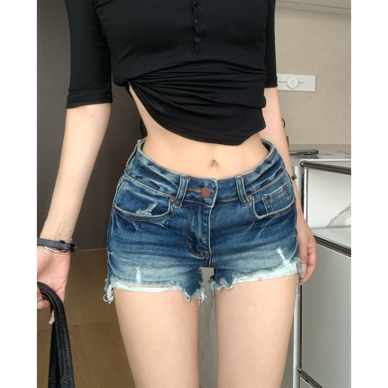 Супер-шорты Wilaneat American hot girl из необработанного денима, женские летние повседневные прямые брюки трапециевидной формы с широкими штанинами в стиле хип-хоп Изображение 1