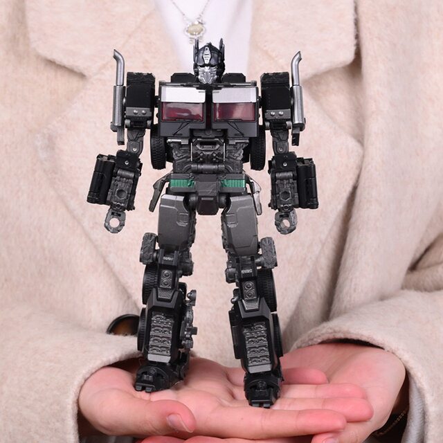 Partial alloy transforming robot toy King Kong Optimus Bumblebee pillar children's Autobot model hand