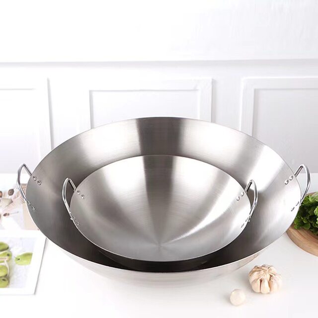 Stainless Steel Wok with Double Handles, Round Bottom Cookware, Wooden Handle, Single Handle Cooking Pot, Large Wok for Stir-Frying, Commercial Use, Rural Large Pot