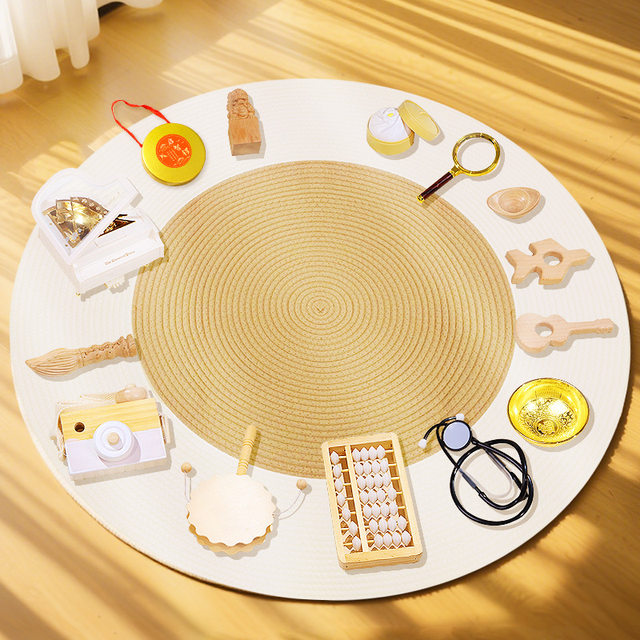 Instagram-Style First Birthday Props Set for Boys and Girls, Modern One-Year-Old Birthday Ceremony Setup with Carpet