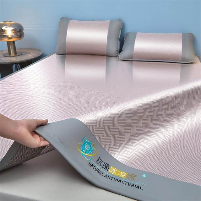 Summer ice silk mat sheet three-piece set household single summer folding air conditioning mat can be washed machine