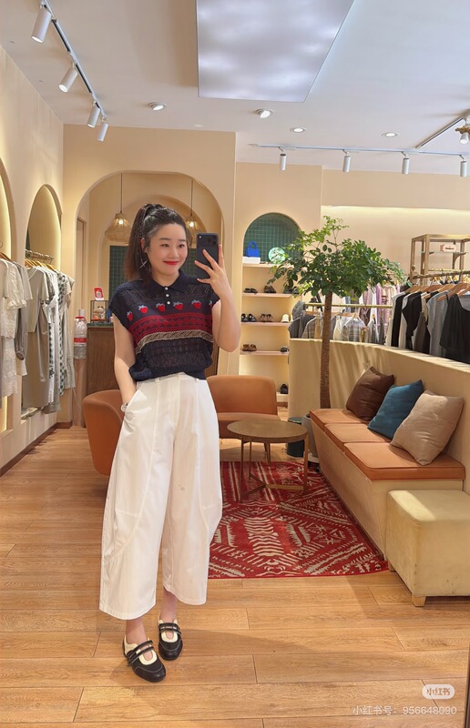 Feijia 26 Summer (Mall Store Exclusive) Navy Blue Strawberry Knitted Short Sleeve Feijia 26 Summer (Mall Store Exclusive) Navy Blue Strawberry Knitted Short Sleeve
