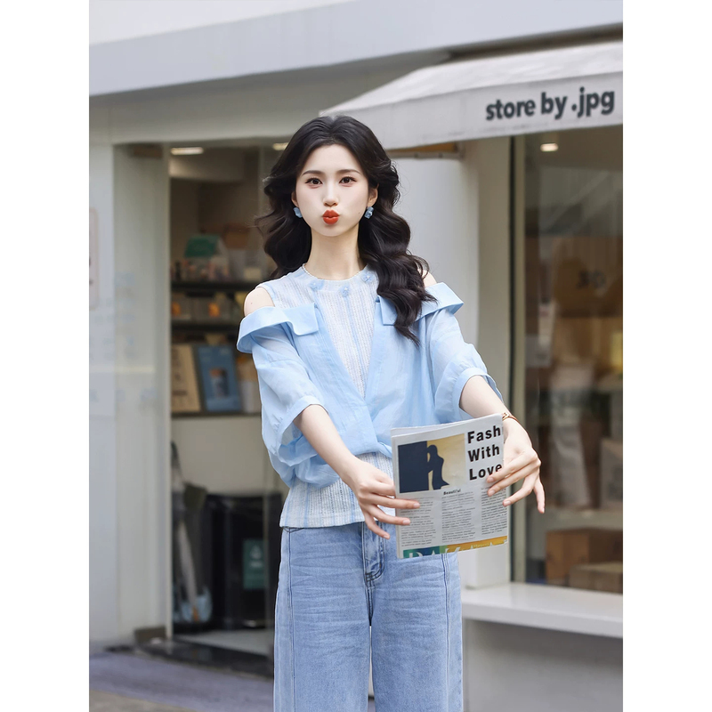 Authentic Brand Spliced Blue Faux Two-Piece Shirt for Women, 2026 Summer New Design, Off-Shoulder Short Top