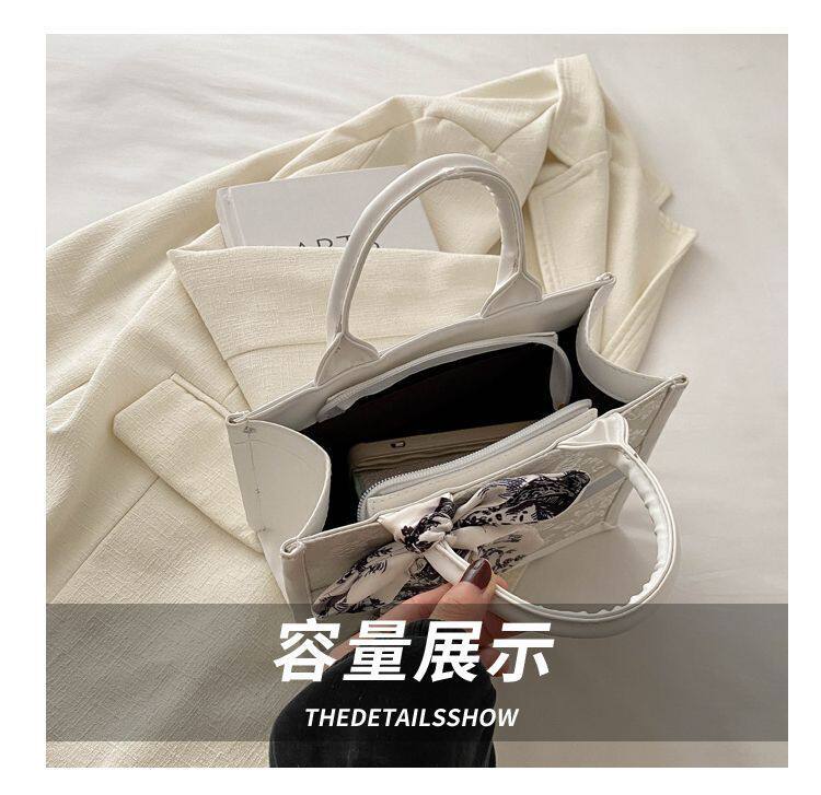 чемодан 法式小众包包女2024新款通勤托特包女ins洋派百搭斜挎包单肩包女