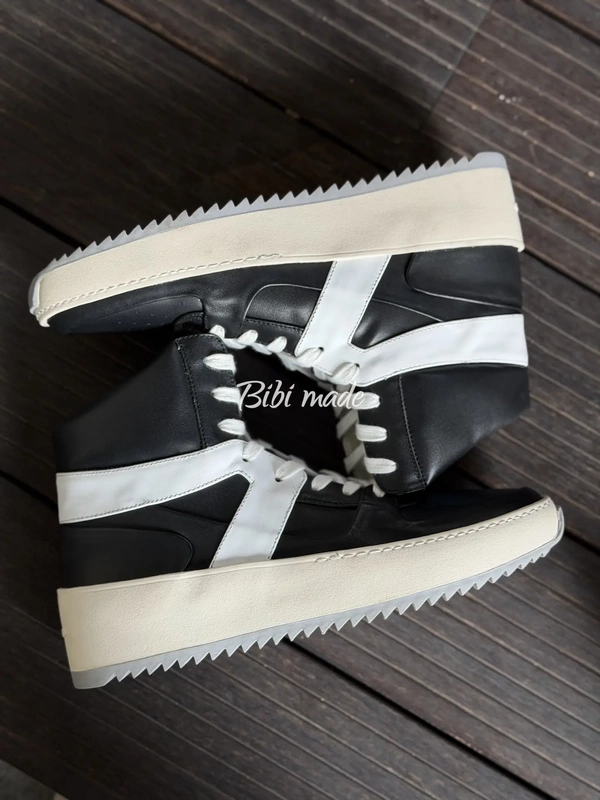 (in Stock Within a Week) 5Th Black/White High Street Style Basketball Boots