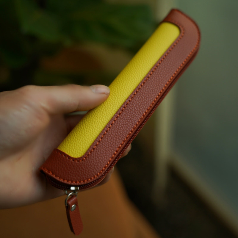 2025 New Stylish and Simple Patchwork Pencil Case Mini Niche Pencil and Pen Protective Case Portable Retro Stationery for Women