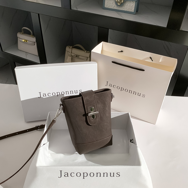 Genuine Leather Original Bucket Phone Bag for Women, Crossbody 2026 New Model, High-End Luxury Niche Work Bag, Coin Purse, Commuter Bag Genuine Leather Original Bucket Phone Bag for Women, Crossbody 2026 New Model, High-End Luxury Niche Work Bag, Coin Purse, Commuter Bag