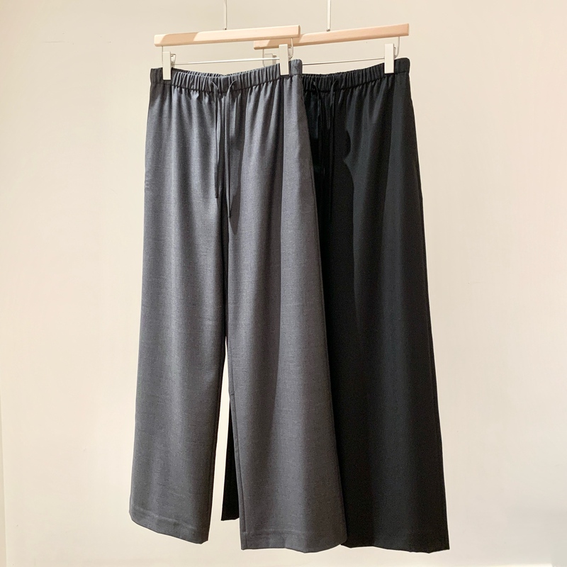Authentic! Imported from Italy, L/P~ High-Thread-Count Fine-Spun Wool Twill Drawstring Elastic Straight-Leg Pants, New for Autumn 2026 Authentic! Imported from Italy, L/P~ High-Thread-Count Fine-Spun Wool Twill Drawstring Elastic Straight-Leg Pants, New for Autumn 2026