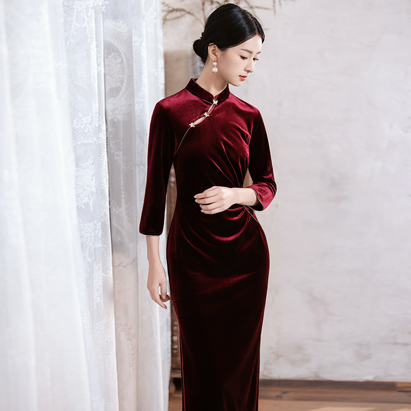 2026春季新款高档货旗袍裙怎么挑选，贵气红黑款式有哪些亮点？