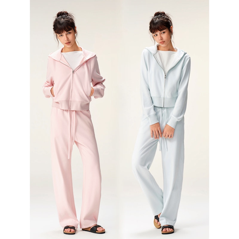 Multimath Little Ding Baoli/Light Oxygen Set/Simple Loose Casual Wide-Leg Sweatpants and Sweatshirt Set for Women Multimath Little Ding Baoli/Light Oxygen Set/Simple Loose Casual Wide-Leg Sweatpants and Sweatshirt Set for Women