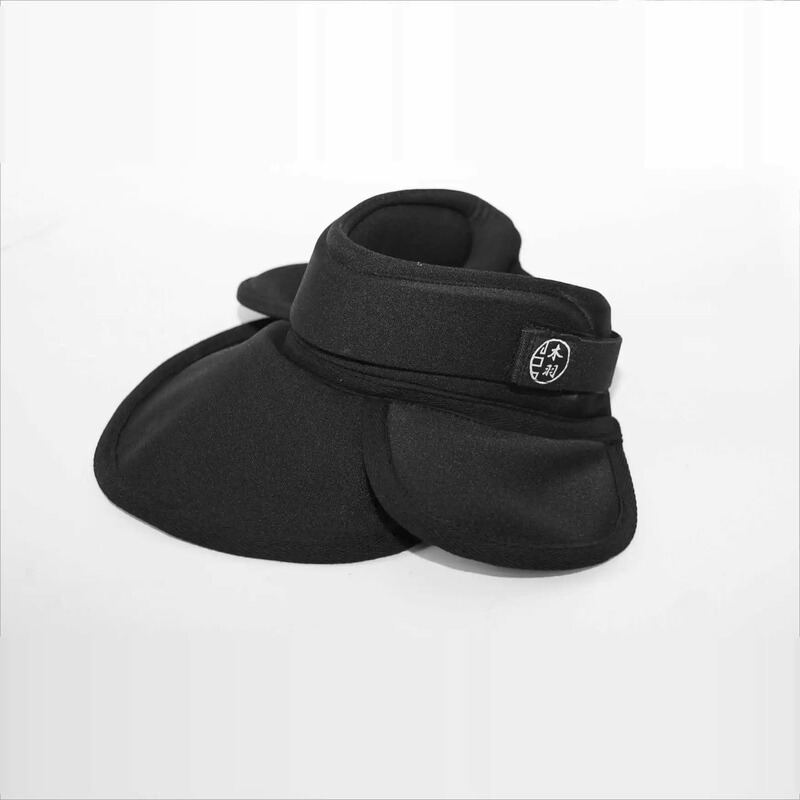Special Throat Protection for Military Combat, in Stock, Nylon Sheet to Disperse Impact, Velcro Adjustable Circumference, Puncture-Resistant and Wear-Resistant