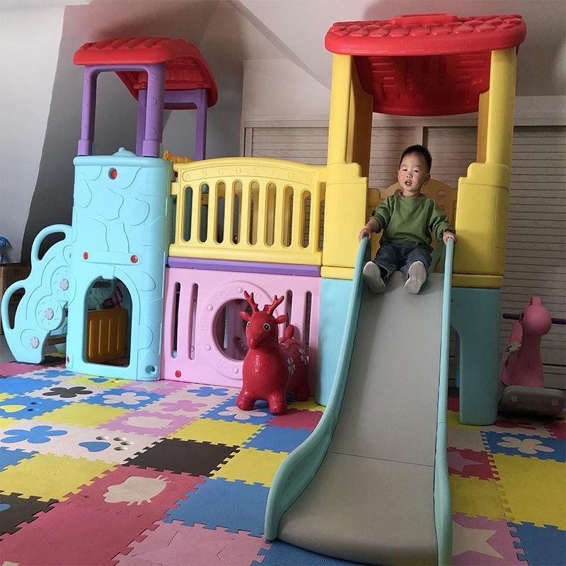Castle Slide for Children, Long and Elevated, Suitable for Kindergarten and Home Use, Large Combination Slide for Toddlers Aged 3 to 10 Castle Slide for Children, Long and Elevated, Suitable for Kindergarten and Home Use, Large Combination Slide for Toddlers Aged 3 to 10