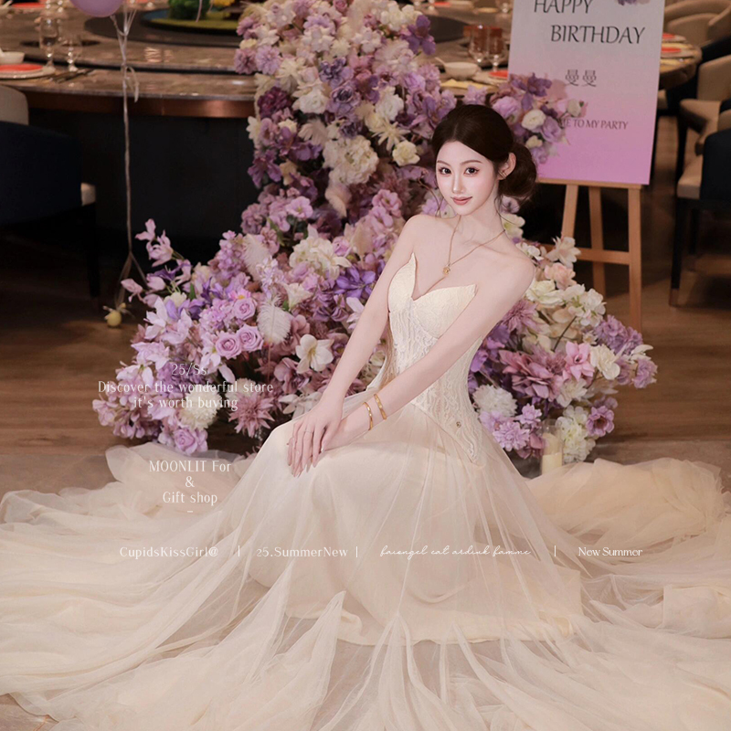 Birthday Party Dress for Women, Elegant and High-Class, with Heavy Lace Work, Fishbone Waist-Cinching, and a Large Mesh Skirt