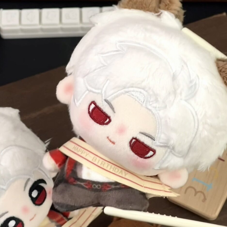 Love and Deepspace Fan-Made Sylus 3.94 in Birthday Dolls