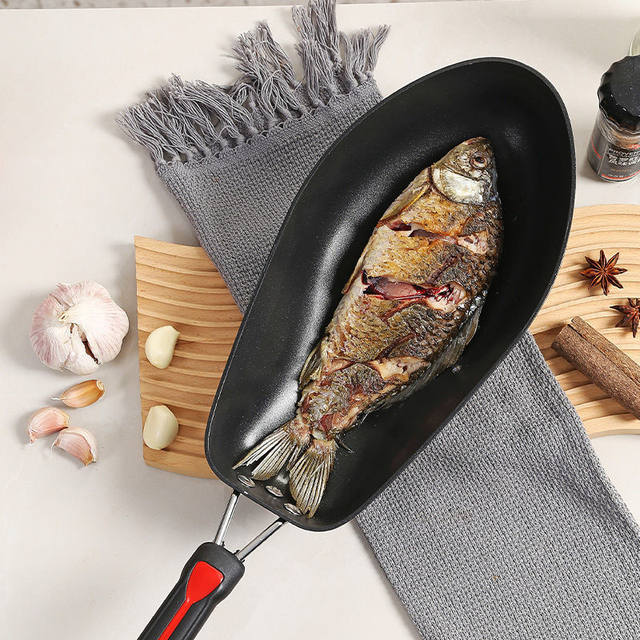New Rectangular Uncoated Iron Pan for Frying Fish, Special Pan for Grilling Fish, Large Fish-Shaped Teppanyaki Pan for Home Use
