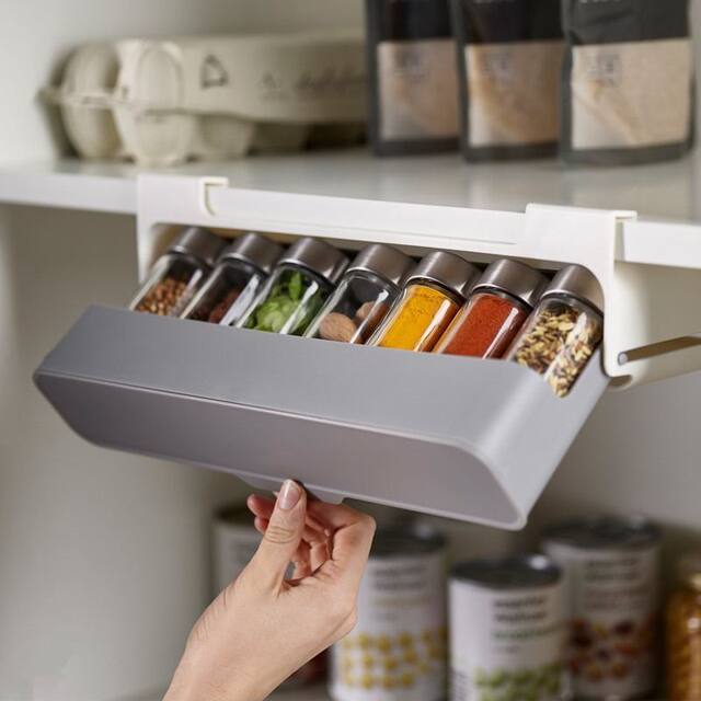 Seasoning box wall-mounted punch-free adjustable seasoning box multi-functional seasoning jar combination set to store MSG salt jar