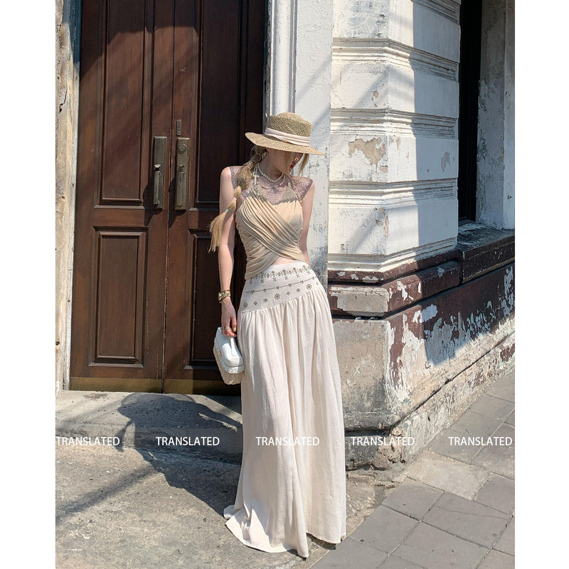 Plus-Size Korean-Style Off-White Rhinestone Embellished Heavy-Duty Skirt for Women, Summer High-Waisted Slimming Hip-Covering Vacation Versatile Long Skirt