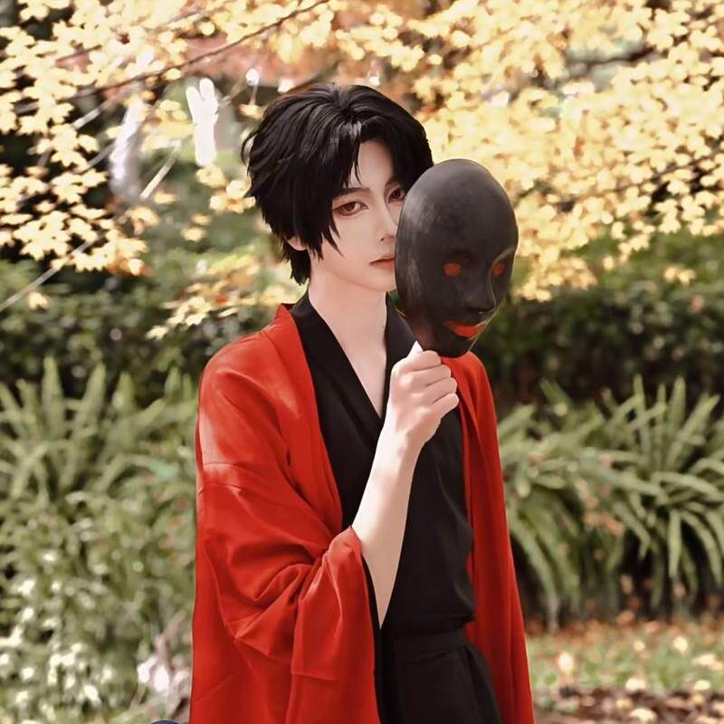 陈伶cos服我不是戏神!烈阳刀带你玩转COS现场_Cosplay男装_淘宝游戏网