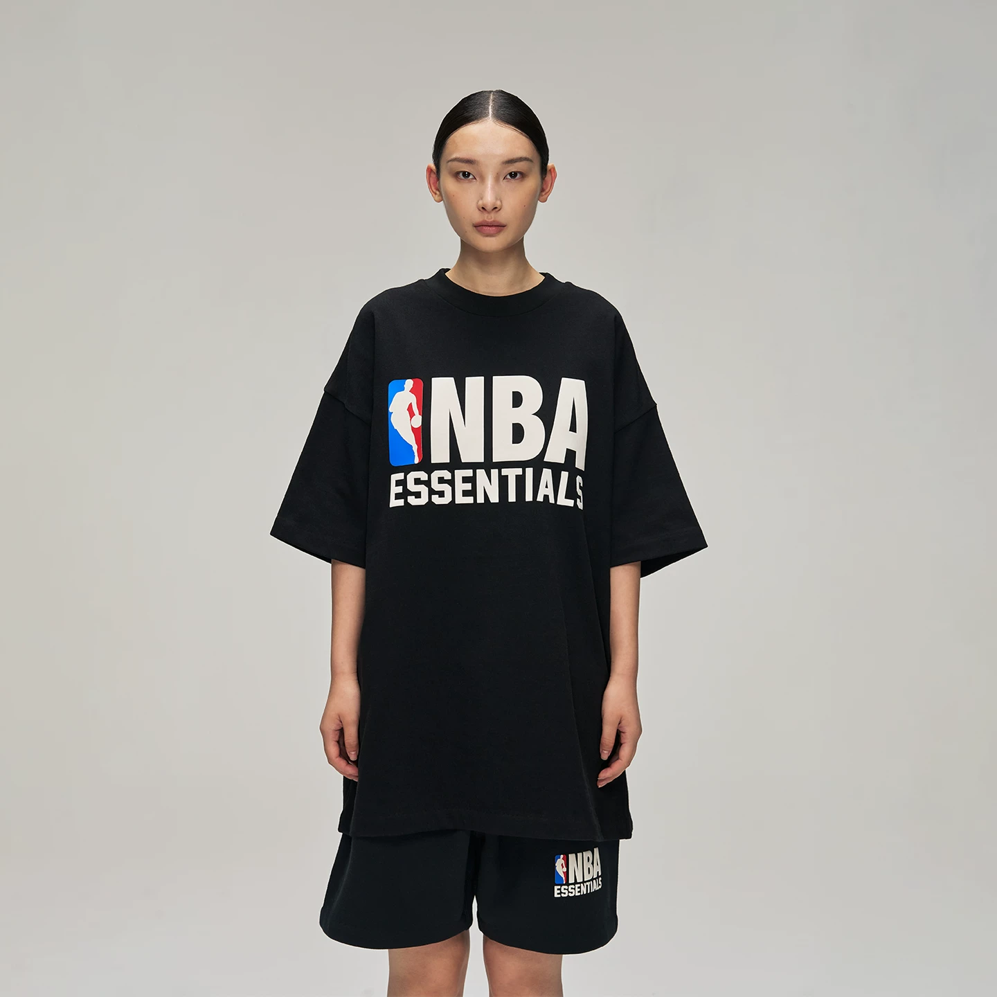 [Сначала 50% скидки] FEAR OF GOD ESSENTIALS Мужская NBA совместный брендинг 90-х короткие рукав T-шорт
