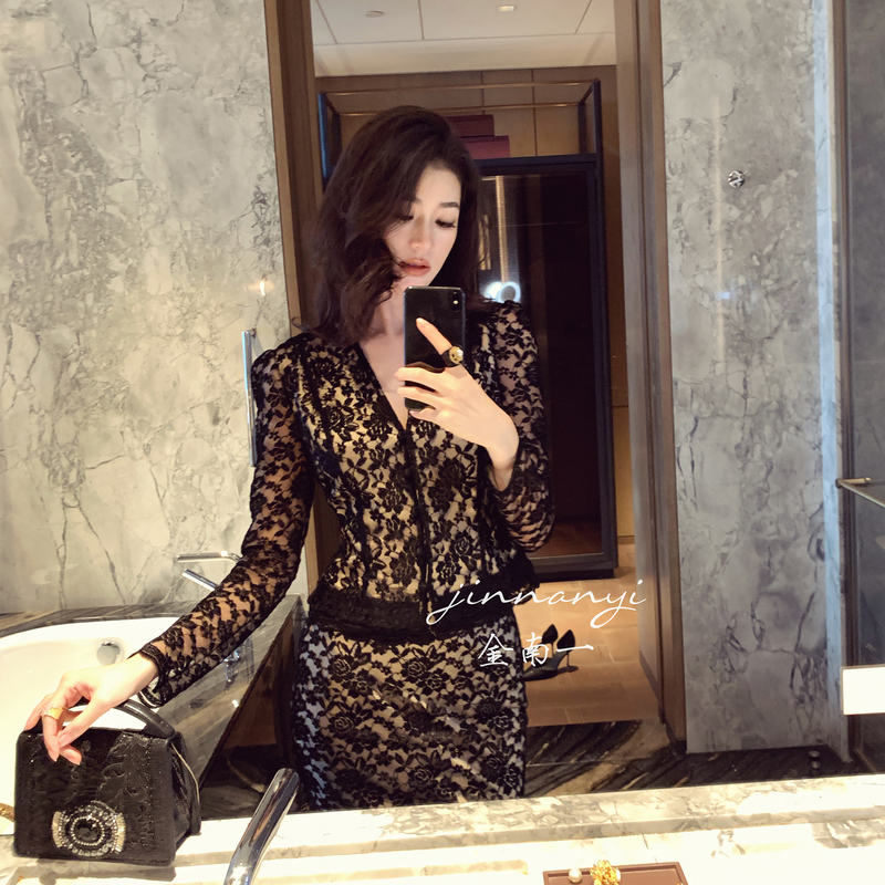 Jinnan Yi Imported Lace Patchwork V-Neck Long-Sleeve Top for Women + Hip-Hugging Skirt, High-End Women's Autumn New Collection