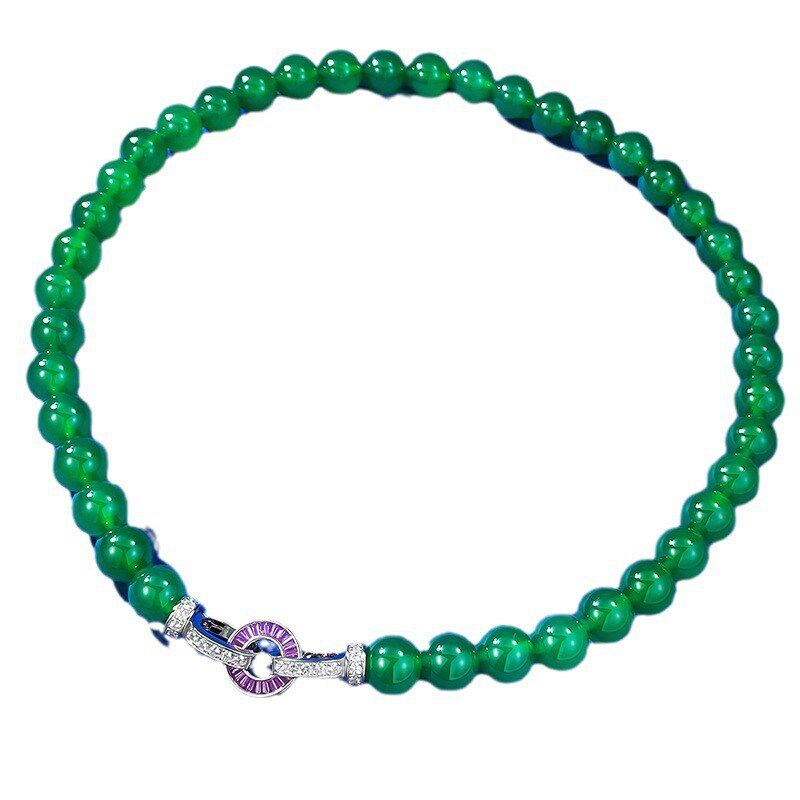 2025年秋冬s925纯银新款新中式玉髓四季豆吊坠项链为何成为国潮时尚新宠?