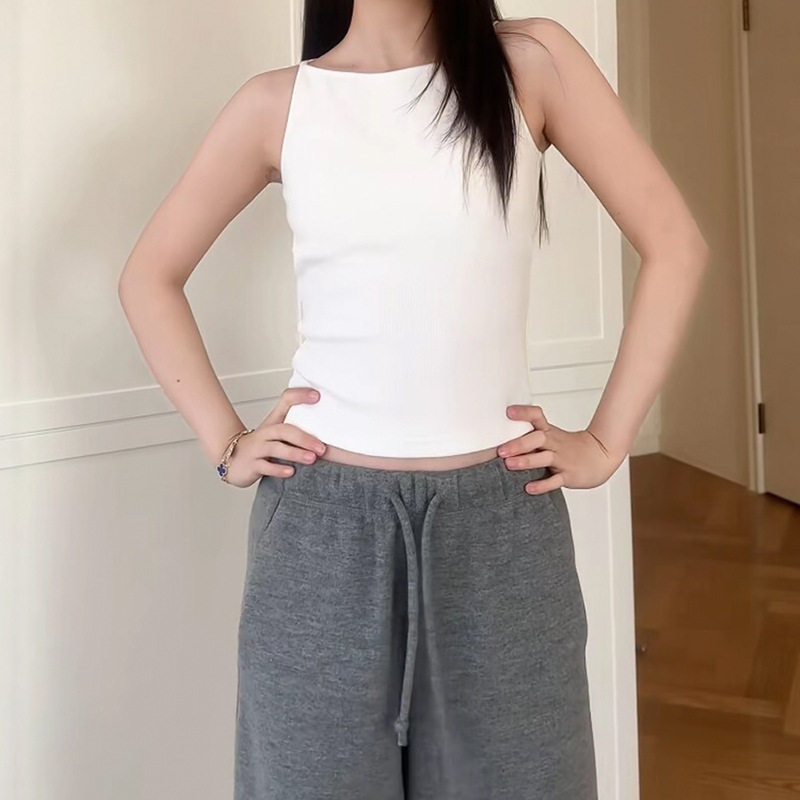 白色.jpg