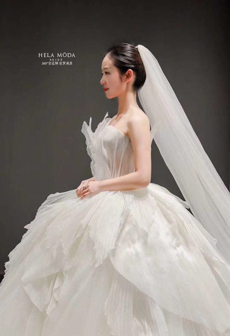 Hera customized 2022 new tube top sequin texture super fairy fantasy long trailing tutu skirt wedding dress main yarn