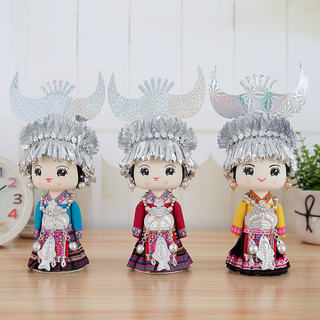 广西少数民族壮族苗族特色饰品z摆件送礼木偶娃娃纯手工艺品礼盒