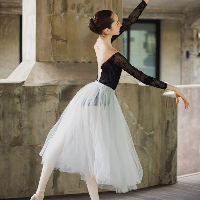 Ballet Practice Clothes, Dance Clothes, Women's Practice Clothes, Aerial Yoga Clothes, Body Shaping Clothes, Velvet Body Suits Dz17