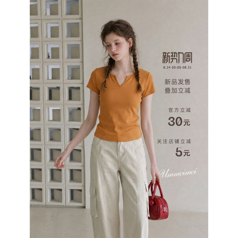 Ummoimoi Korean Style Orange Small V-Neck Regular Shoulder Short-Sleeve T-Shirt for Women 2026 Summer Dopamine Slim Fit Top Ummoimoi Korean Style Orange Small V-Neck Regular Shoulder Short-Sleeve T-Shirt for Women 2026 Summer Dopamine Slim Fit Top