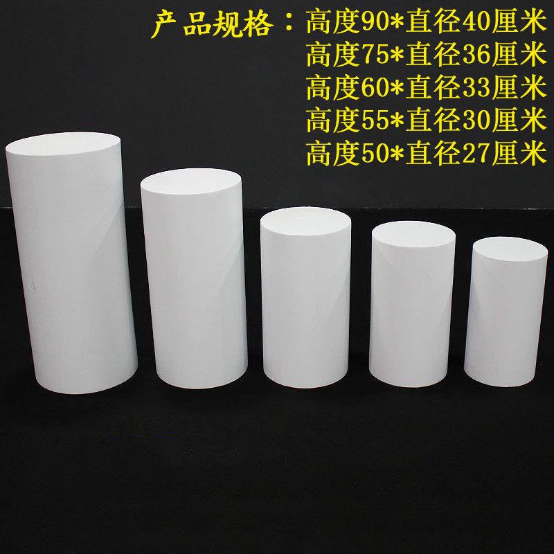 婚庆甜品台上的铁艺新宠：圆柱桌如何成为焦点