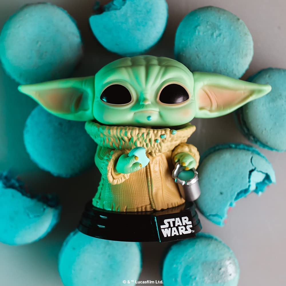 Спот Funko Pop! Mandallo Star Wars The Child с печеньем