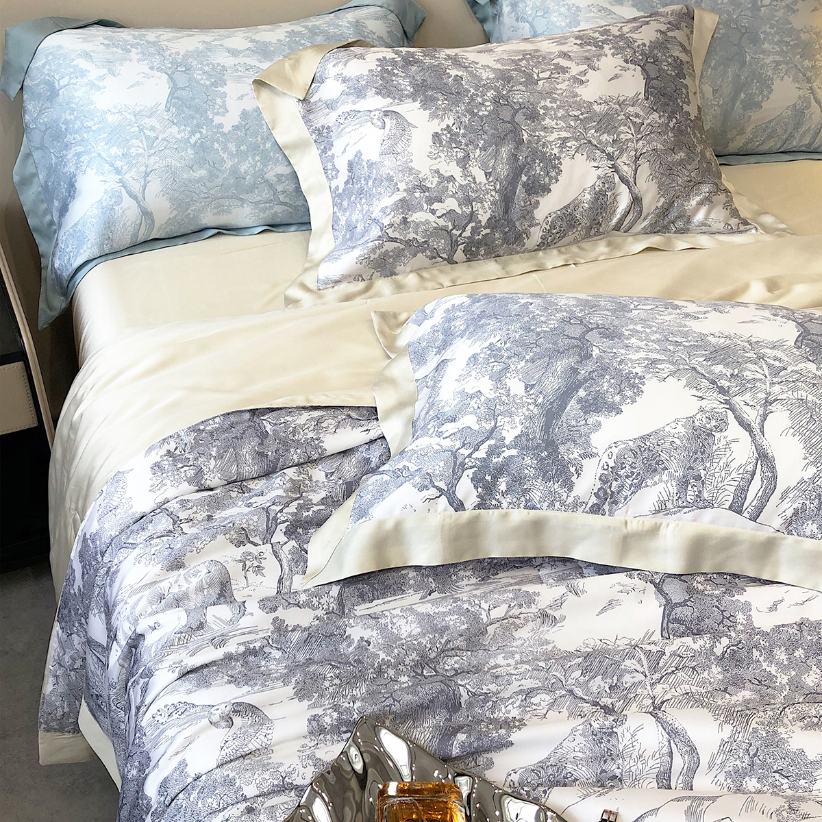 High-quality 80 Lenzing Tencel summer cool quilt four-piece ice silky cool air-conditioning quilt machine washable thin quilt in summer