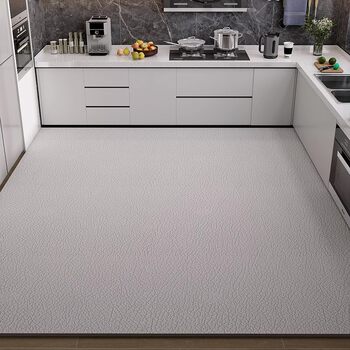 Pvc kitchen floor mats are wash-free, stain-resistant, waterproof, oil-proof and anti-slip household floor mats. large-area carpet floor mats can be customized.