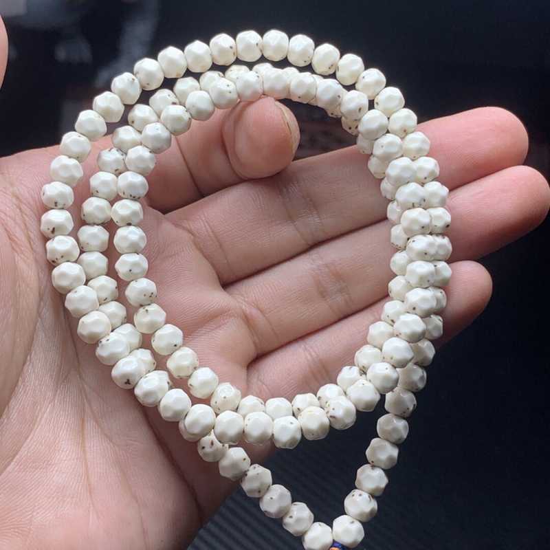 Hainan Stone Jade Material, Authentic Bodhi Seed Bracelet with Star and Moon Patterns, 108 Beads for Meditation and Collection, Jade-Like Finish