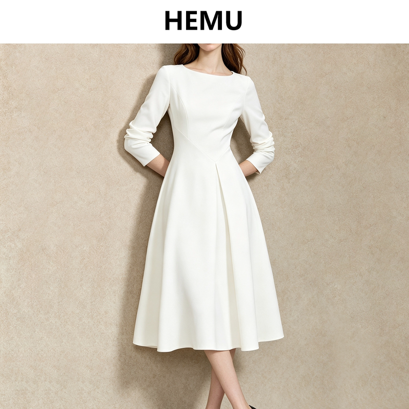 White Dress for Women, French Hepburn Style, Off-The-Shoulder, Suitable for Engagement Ceremonies, White Slip Dress, Inner Layer Long Dress for Autumn