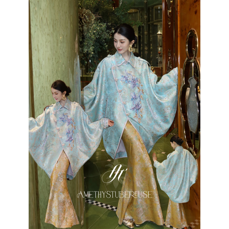 Zhou Xinying【Jinshang Fenghua】Original Light Blue Imitation Song Brocade Three-Dimensional Flower Asymmetrical Collar New Chinese Style Windbreaker Jacket for Women Zhou Xinying【Jinshang Fenghua】Original Light Blue Imitation Song Brocade Three-Dimensional Flower Asymmetrical Collar New Chinese Style Windbreaker Jacket for Women