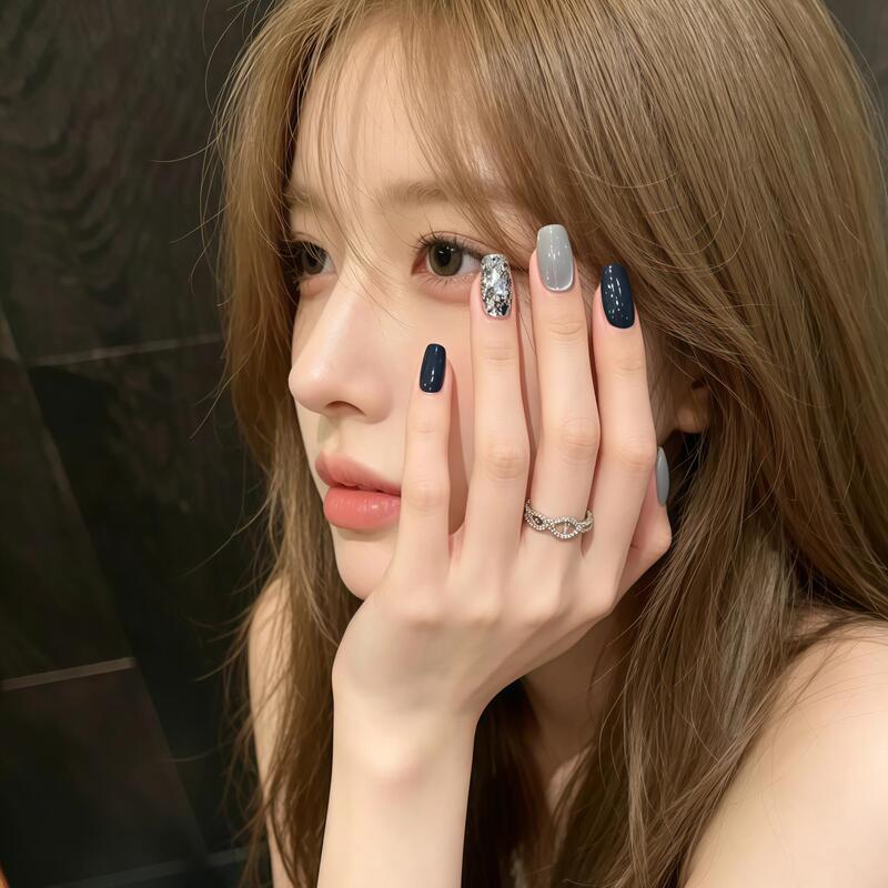 2026 New High-End Blue-Gray Color-Blocking Cat-Eye Handmade Wearable Nails for Women, Simple Glitter Nail Stickers 2026 New High-End Blue-Gray Color-Blocking Cat-Eye Handmade Wearable Nails for Women, Simple Glitter Nail Stickers