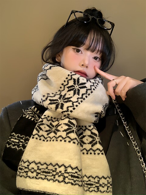 Snowflake Double-Sided Knitted Scarf for Women, Autumn and Winter Korean Style, Thickened for Warmth, High-End Feel, Vintage Shawl