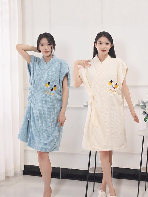 New Fashionable Wearable Lace-Up Bathrobe, Absorbent Quick-Dry Bath Towel, Non-Shedding, Soft and Comfortable Adult Robe