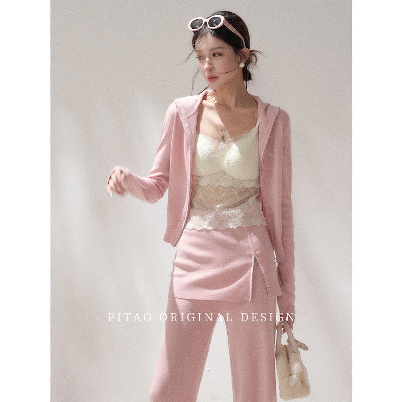 Pitao Original "Girls' Generation" Slim-Fit Fashionable Knitted Jacket Top and Casual Pants Two-Piece Set for Women in Autumn Pitao Original "Girls' Generation" Slim-Fit Fashionable Knitted Jacket Top and Casual Pants Two-Piece Set for Women in Autumn