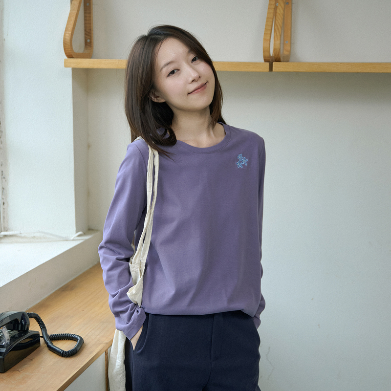 26Qda-034【Qingzhi Youfang】Past and Present Life Retro Simple Commuting Artistic Round Neck Embroidered Long Sleeve T-Shirt