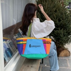 Сумка cotopaxi美洲羊驼多巴胺尼龙撞色托特包30l大容量户外旅行肩包